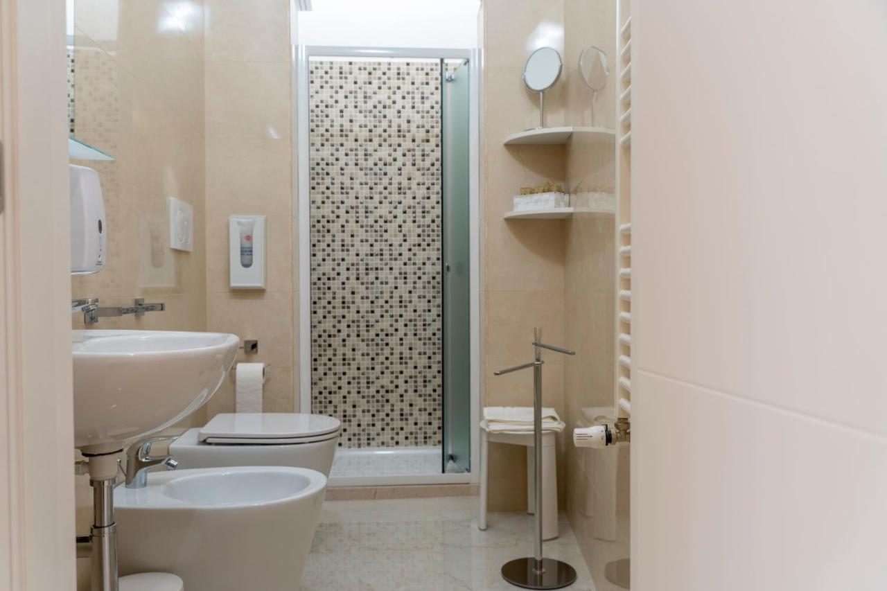 A Casa Dei Miei Hotel San Pietro Vernotico Luaran gambar
