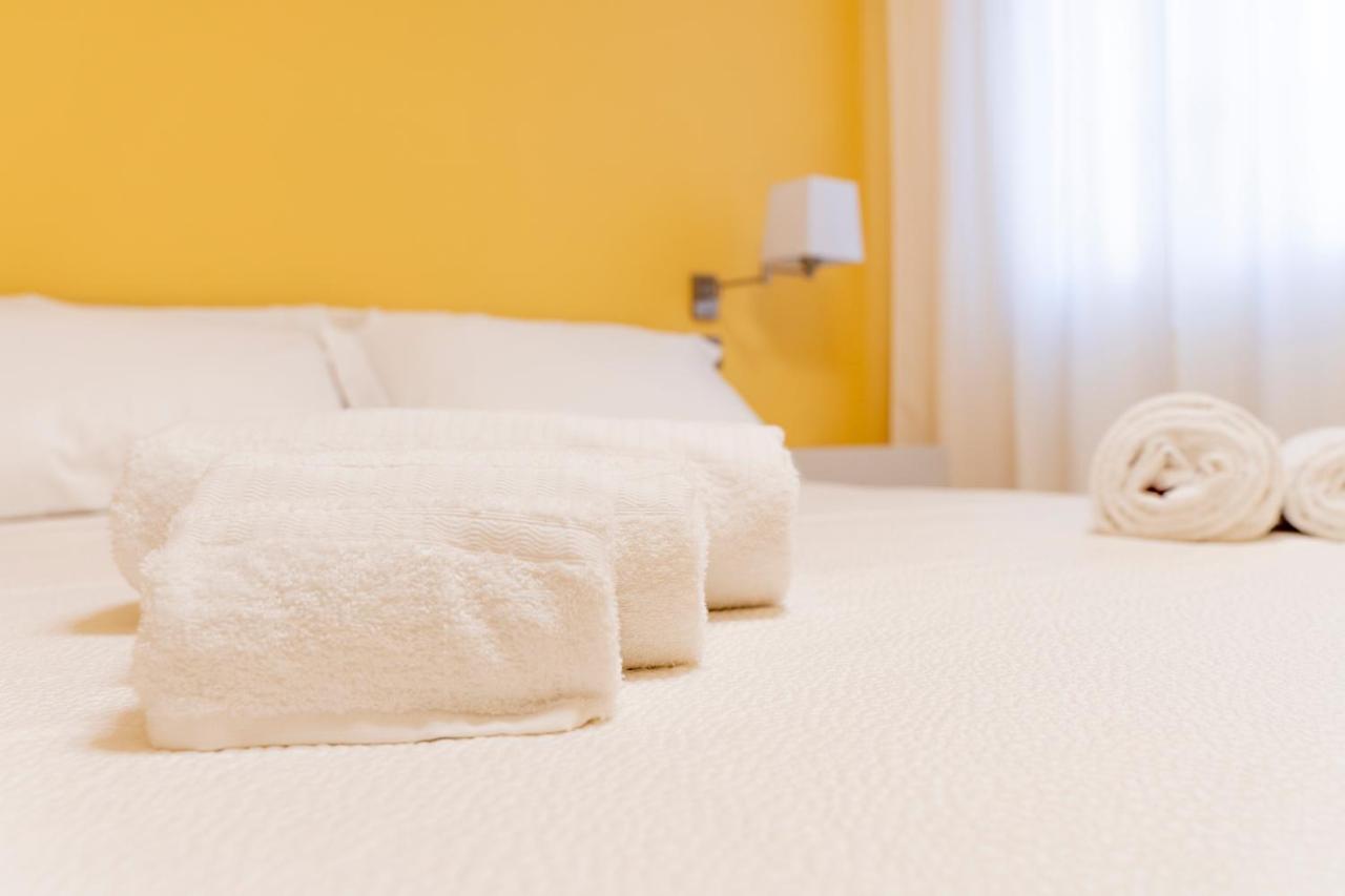 A Casa Dei Miei Hotel San Pietro Vernotico Luaran gambar
