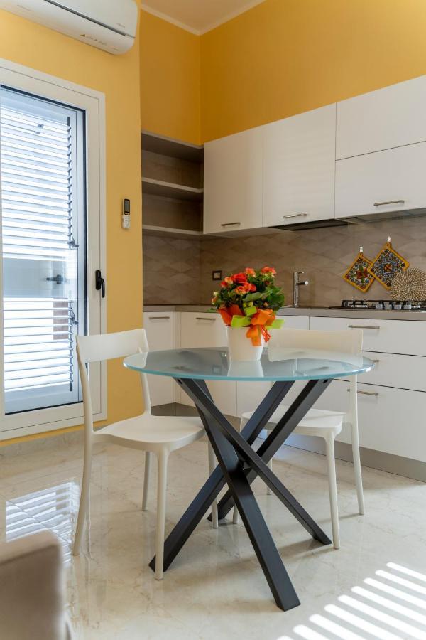 A Casa Dei Miei Hotel San Pietro Vernotico Luaran gambar